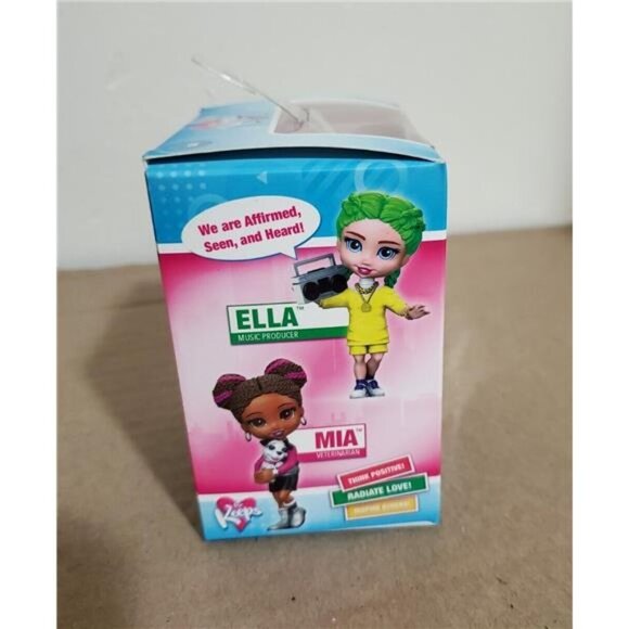 Fashion Doll Paris Creatrix Twin Holding A Pet Cat Loyal Subjec Wave 2 For Keeps - Picture 8 of 8